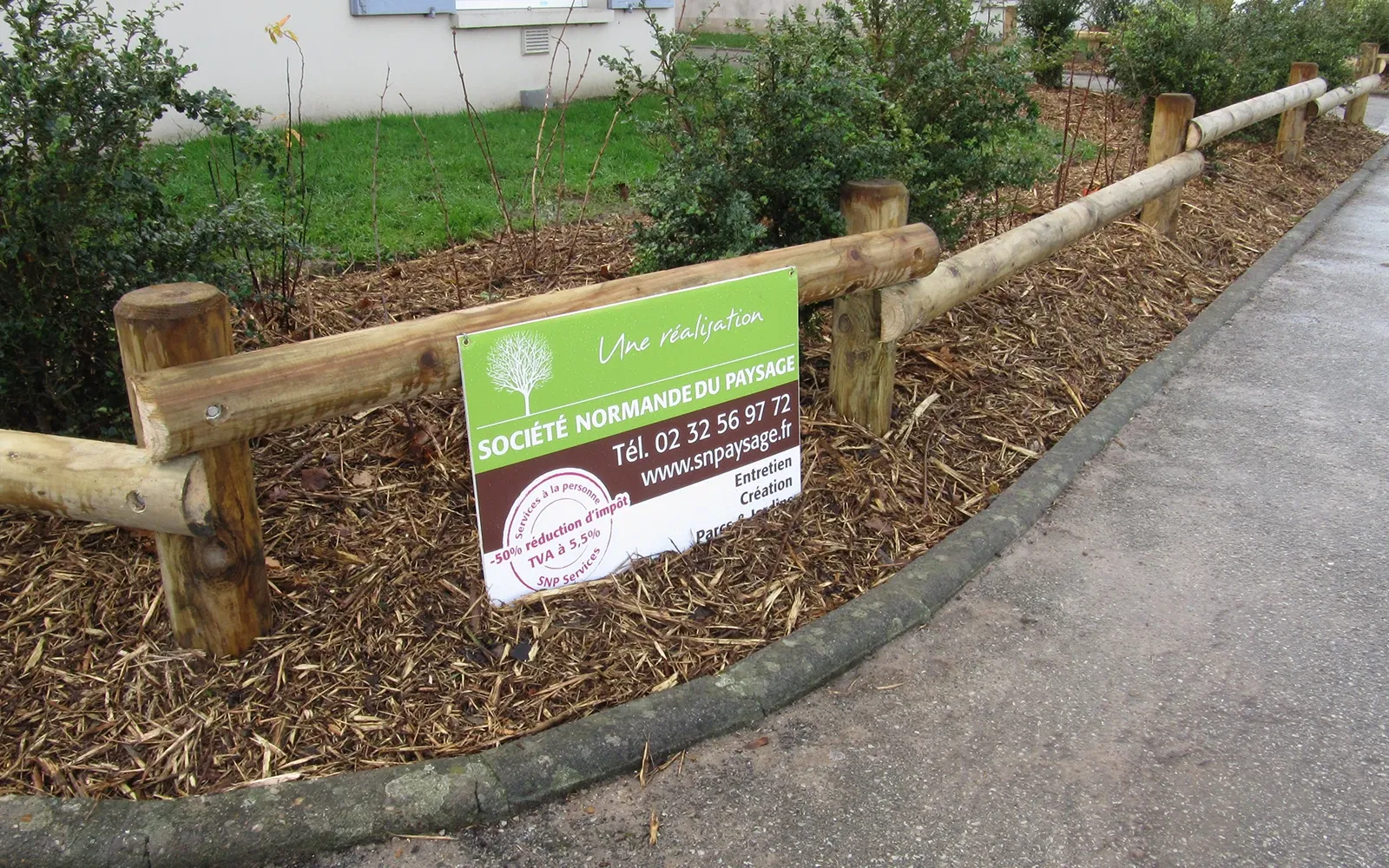 Clôture en bois pour éviter le piétinement